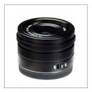 Panasonic Leica DG Summilux 15mm f/1.7 ASPH. Lens (Black)