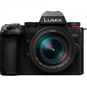 Panasonic Lumix G9 II Mirrorless Camera & LEICA DG Lens